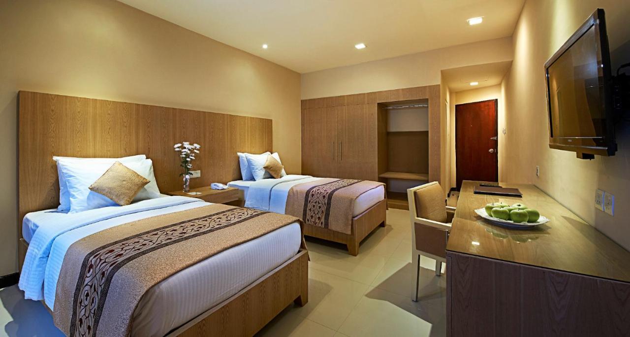 Berjaya Hotel Colombo Dehiwala-Mount Lavinia Eksteriør billede
